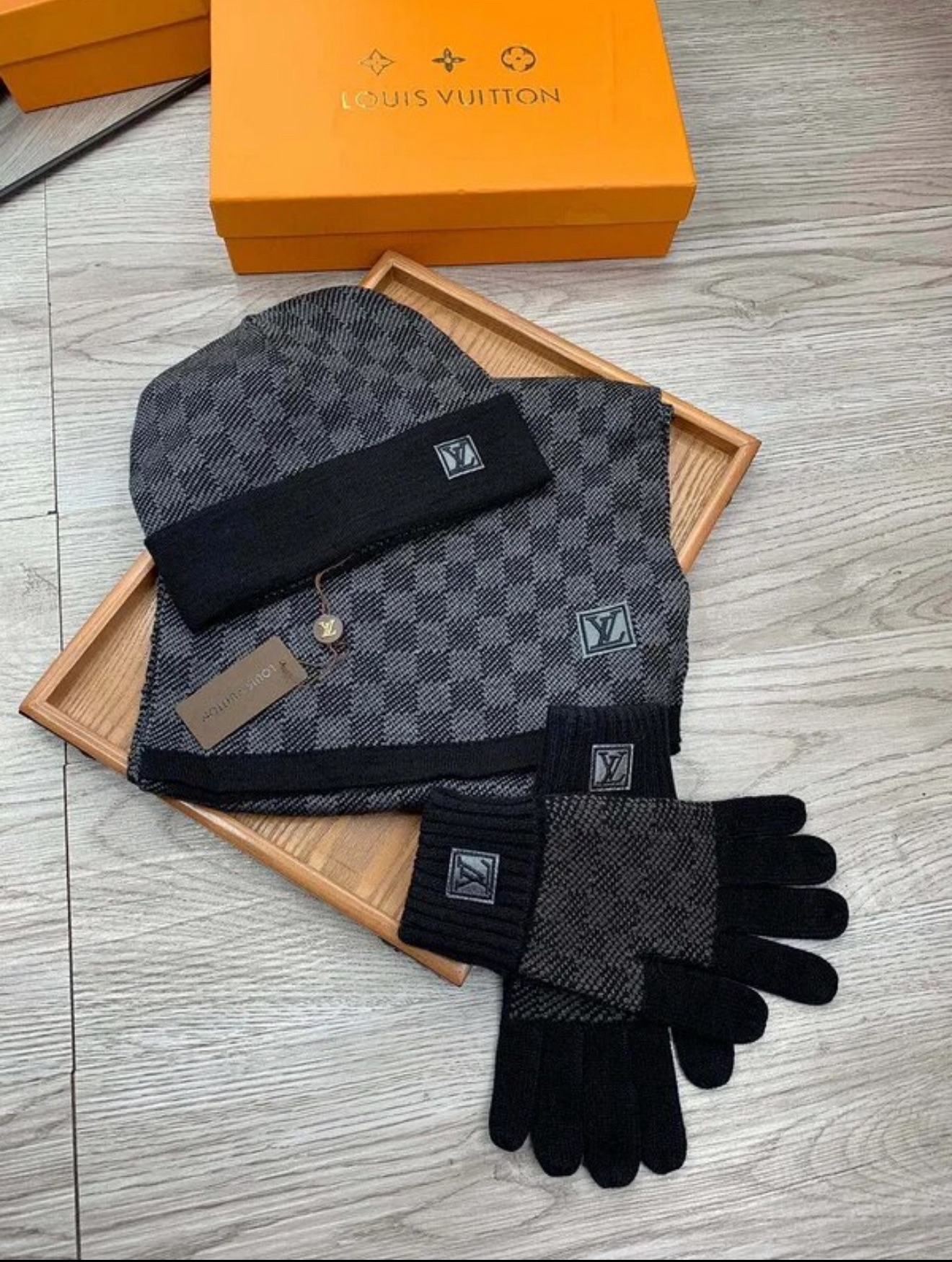LV Set