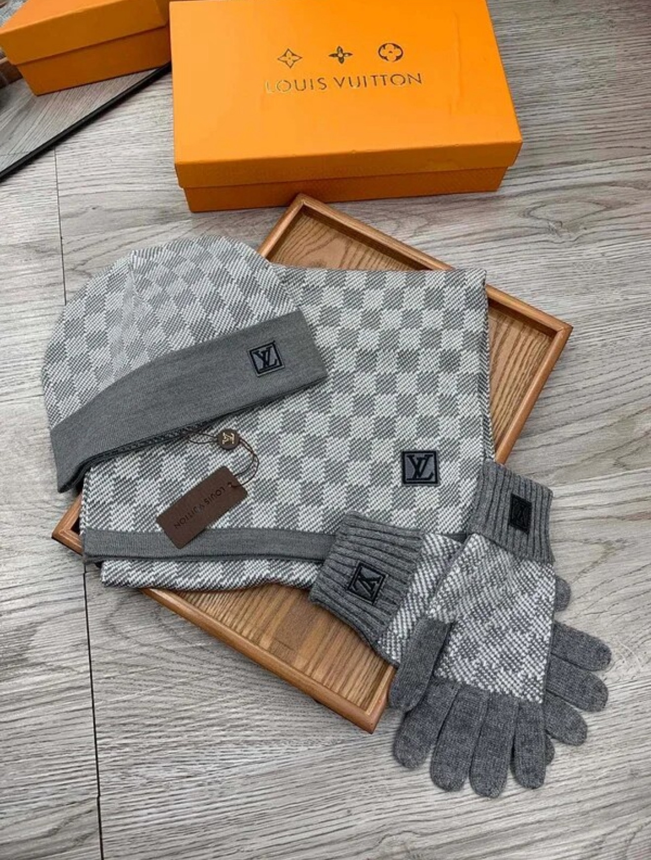 LV Set